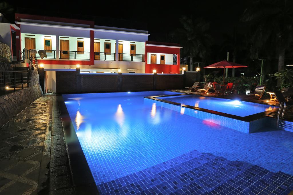 Jazz Senggigi Hotel Exterior foto