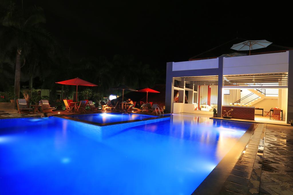 Jazz Senggigi Hotel Exterior foto